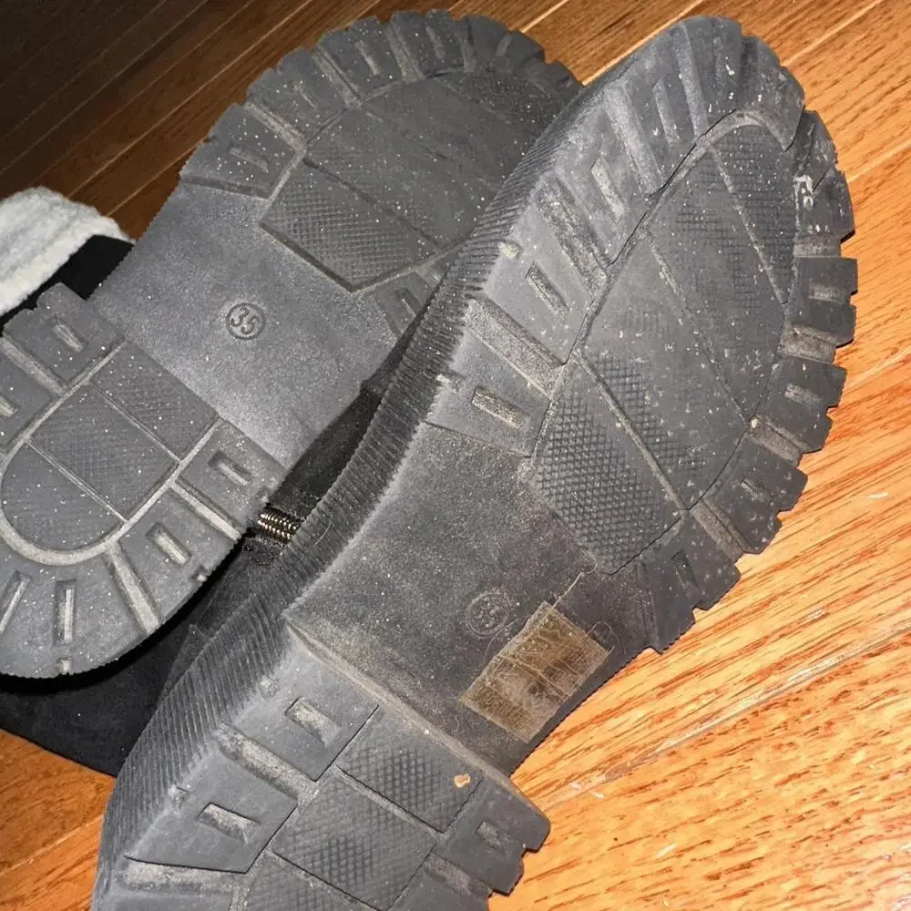 Women's black Boots